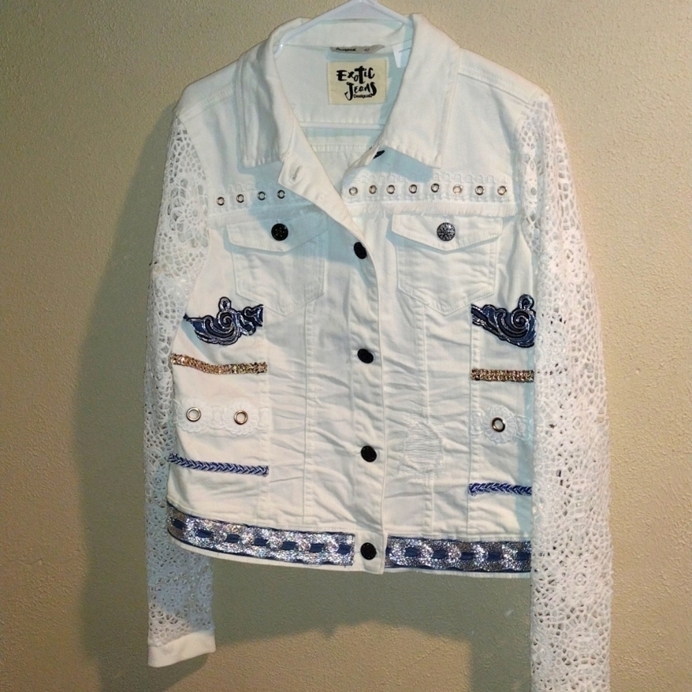 Desigual Denim Jacket With Artsy Detail and Crochet Sleeves 42/L